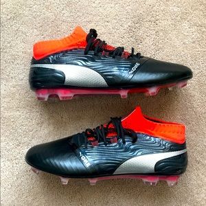 Puma Men's One 18.1 FG Size 11.5